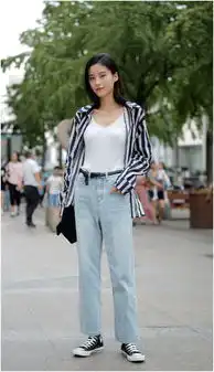 30岁朝上的女人,必备这3种秋季潮流单品,百搭又时髦