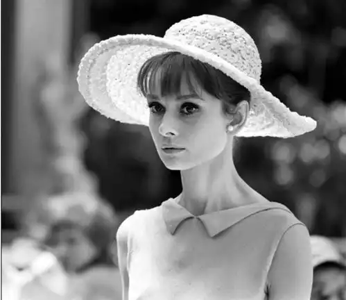 困住一个女人的,从不是年龄和身份