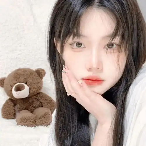 天气变冷了,你可以看见我哈出仙气了女头