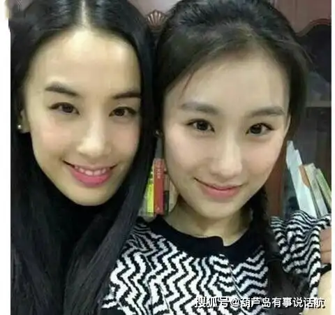 杨子的前妻,颜值不比黄圣依差,他18岁女儿晒自拍,颜值远超后妈