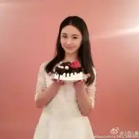 组图北舞新晋小仙女晒气质写真被称素颜女神