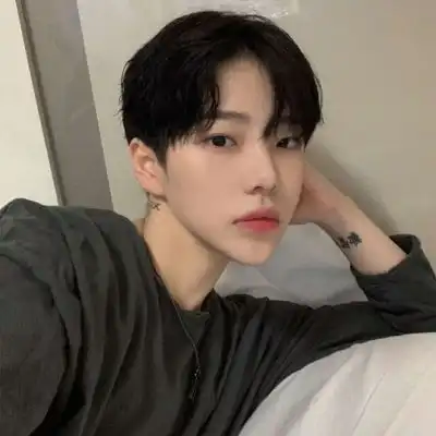 00后女生头像最新版唐禹
