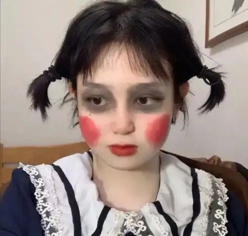 不论什么肤色的女人,化妆记住6不要,画错显老还土气