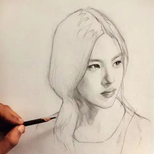 美女做头像的图片速写