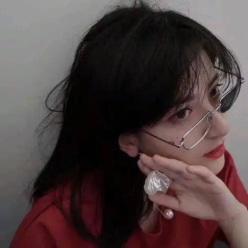 ins超好看女生头像