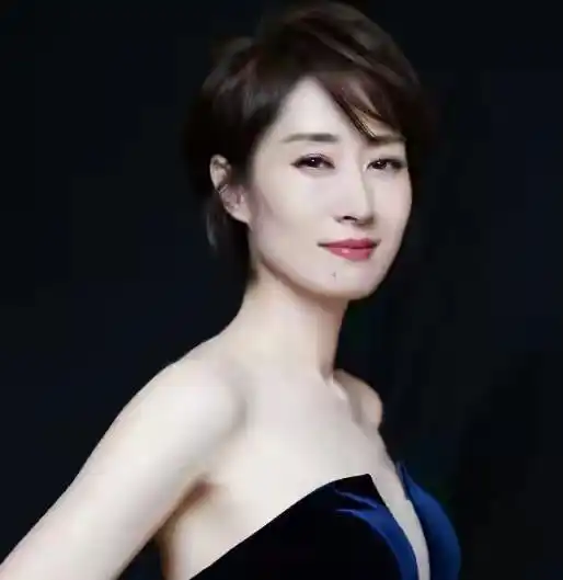 山东出美人15个鲁籍女星,个个明艳大气,朱琳巩俐赫赫有名