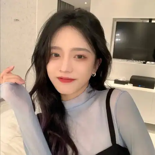 女生头像丨简单干净气质女头像
