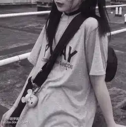 哈哈哈哈哈老姨翻车,这届直男太惨了