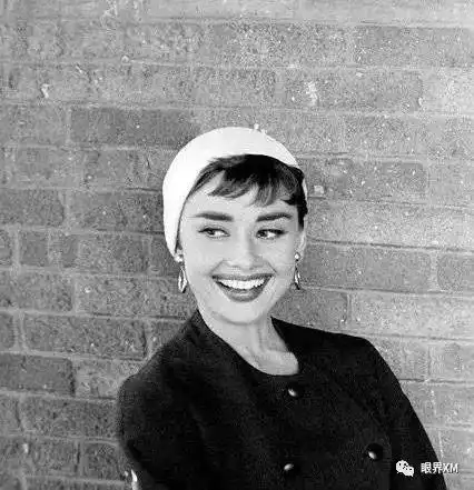 剪了短发的女生开挂发型