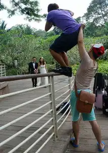 揭秘结婚照背后的故事扎心了,我的摄影师