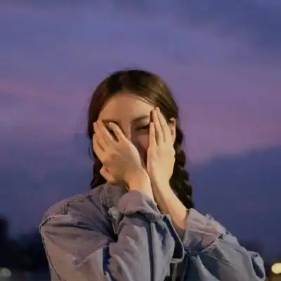 你啊手给我牵以后悲喜都在我身边qq女生头像我要个性网