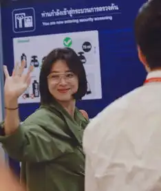 宋慧乔胖了肉嘟嘟圆脸带圆框镜超q,38岁素颜依旧是少女颜霸