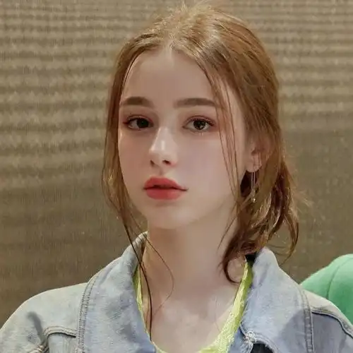 个性欧美女生头像忘掉过去的花去爱有结果的树