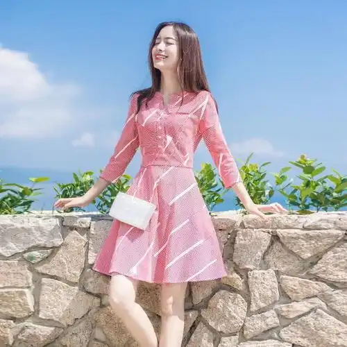 看看你家衣橱有没有这些时尚连衣裙,都是女生衣柜必备款