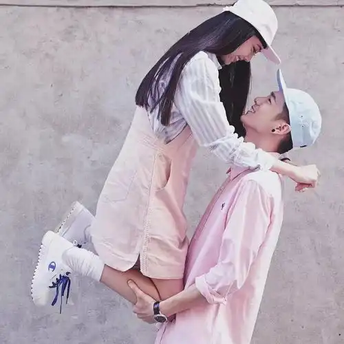 潮流couple花式虐狗,简直太羡慕了