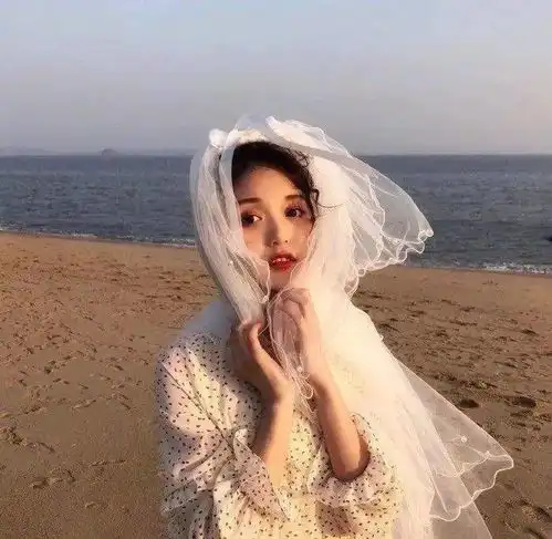 女头像你之于我,遥不可及