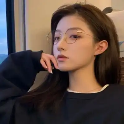 快乐女生头像开心