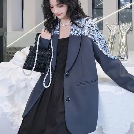 施悦名2021春季新款韩版时尚潮流碎花小西装外套女个性宽松显瘦百搭西服a