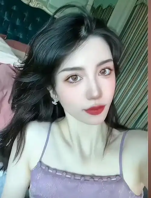 象棋特级大师王天一接受调查,北大毕业,女友漂亮大方,热衷公益