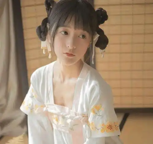 谁还记得当年周星驰看中的童星如今全成大美女,太意外