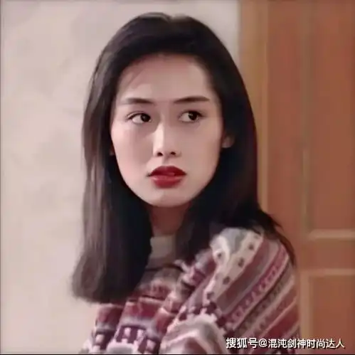 几十年前的复古风穿搭,现在穿依然时髦