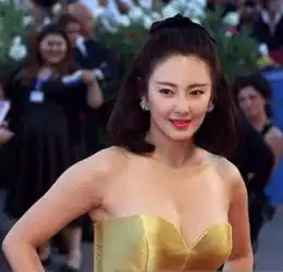 张雨绮未p图曝光,真实身材不堪入目,网友还我女神