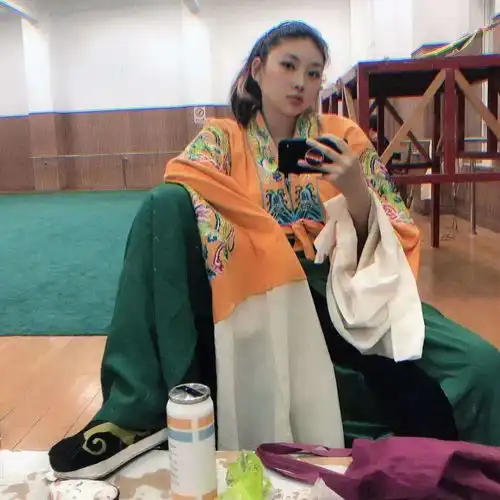 五个上戏00后女生用京剧戏腔征服全网爆红之后,她们的回应更赞