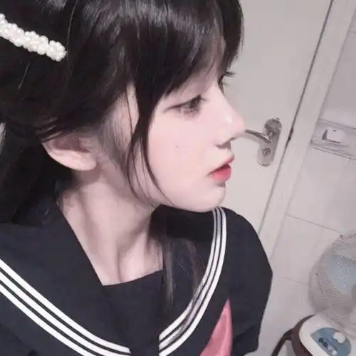 女1.
