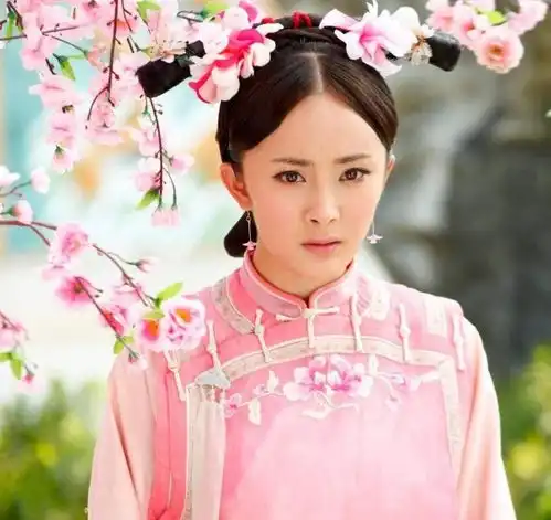 昔日替刘亦菲打伞的18岁小女孩,已经弯道超车,成为了收视女王