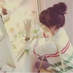 有没有唯美的女生大头像,要下面那张图那么大左右的