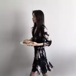 jennie慵懒风袭来,来看看韩国女生都怎么穿出慵懒气质