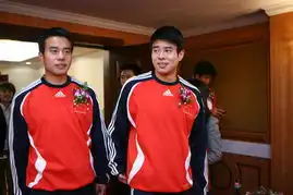 吉祥成全场焦点讲述国足欧洲拉练难忘之事