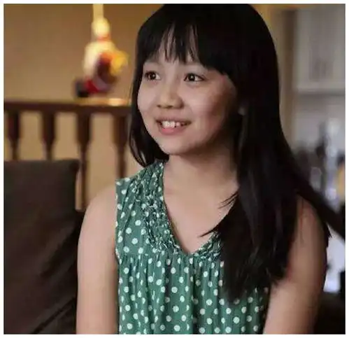 曾经因为长相不如林妙可,被顶替奥运会开幕式,如今颜值更胜一筹