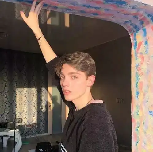 丑头像小孩女男生