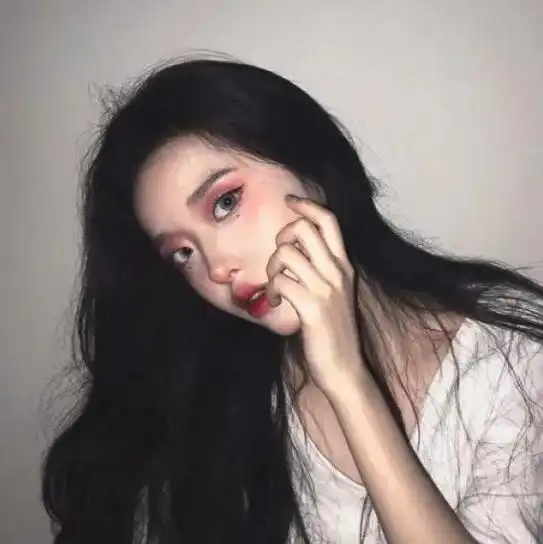 一碰就怀孕的女孩子,多半有这3特征,全占的令人羡慕