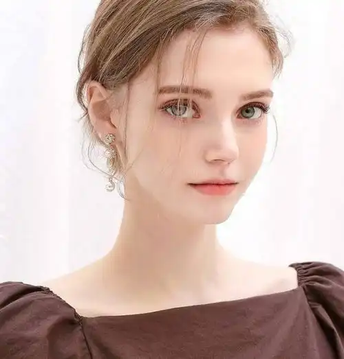 高级感头像欧美女生驼峰