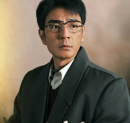 正午阳光生命树杨烁肿了,胡歌更帅了,我被杨紫惊艳了