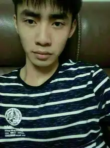 女生来回答,我眉毛很浓吗,我班的女人都说我好丑