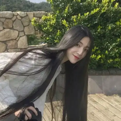 女生头像想到你想到我