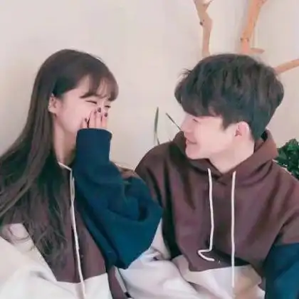 漂亮的情侣头像一男一女,渴望和你在一起