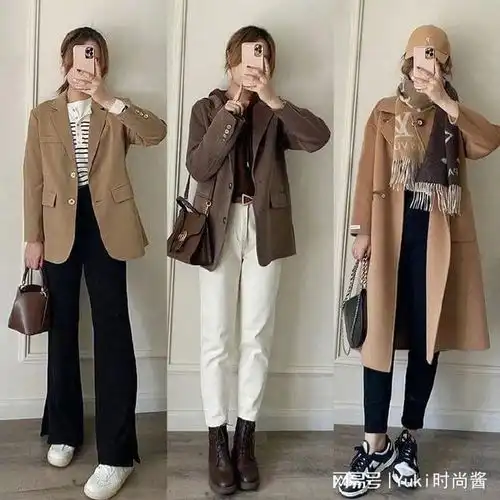 适合30岁女人的初春穿搭,色彩简单不张扬,气质感超强