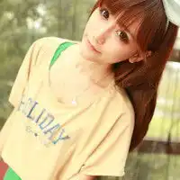 给我下载qq女头像真人的