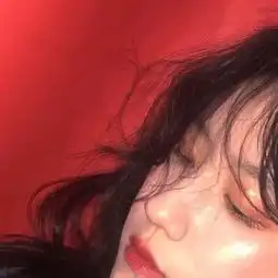qq头像欧美风女孤独toni