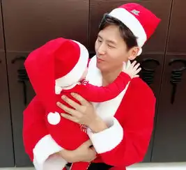 秋瓷炫首次公开儿子照片,肉嘟嘟小脸抢镜,于晓光抱儿子开怀大笑