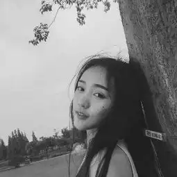 快手女生社会头像黑白伤感青春如此珍贵应当好好浪费