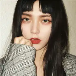 女生超拽霸气好看头像大全2018我们曾经无话不说如今无话可说
