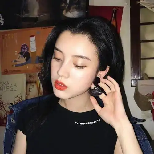 来收藏一组靓女女生头像啦